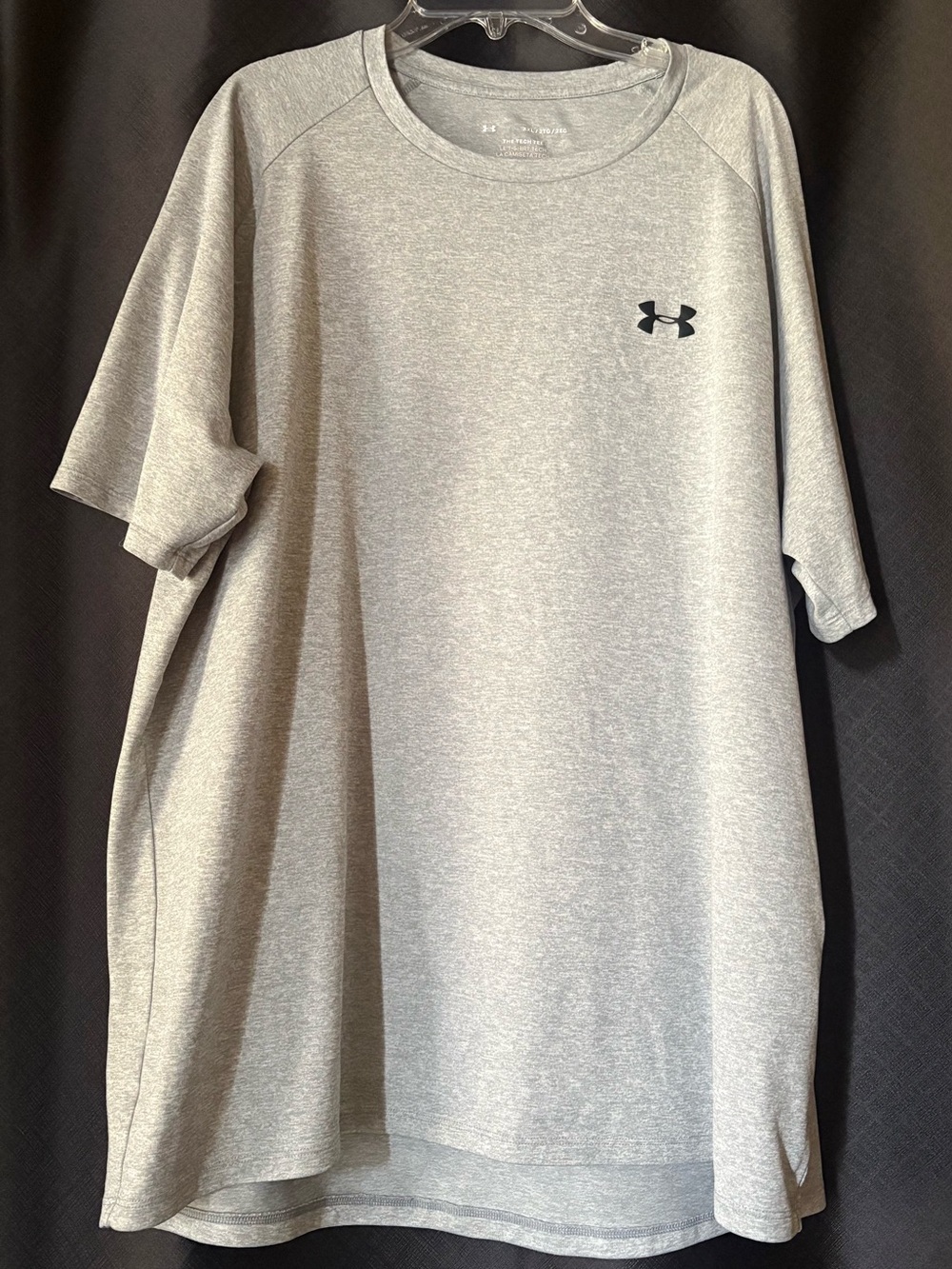 Under Armour Men’s Light Grey Short-Sleeve Performance Tee with Black Logo